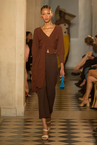 Look 14